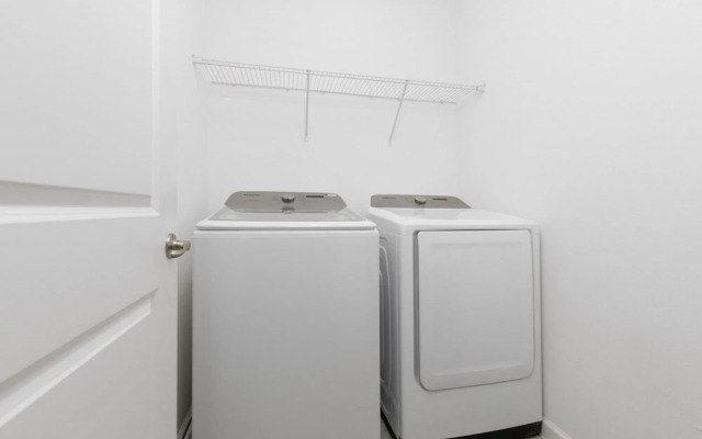 Incredible Large Home Minutes From Disney