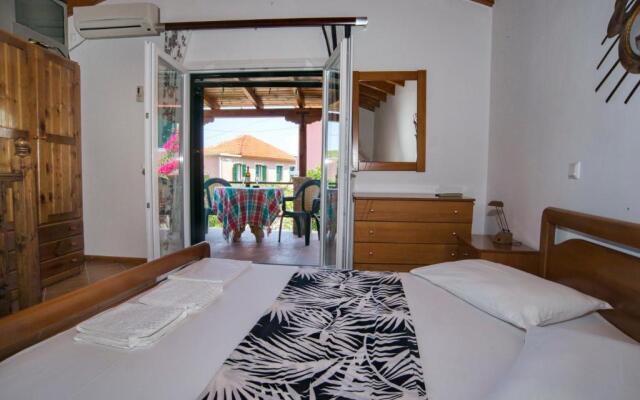 Nandia Studio & Apartment