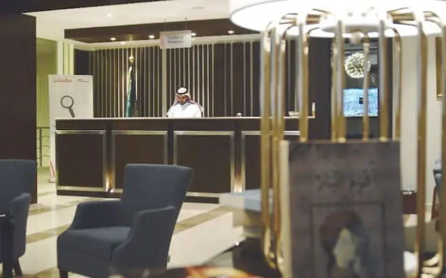 Lafontaine Najd Suites