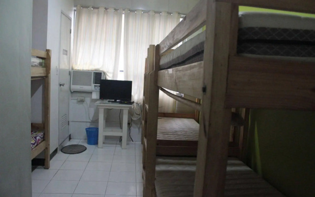 Yuj Inn