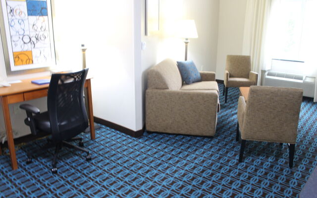 Fairfield Inn & Suites by Marriott Kansas City Liberty