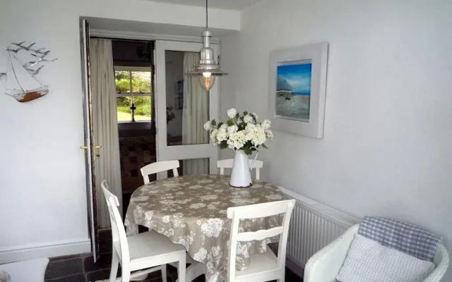 Fleur Cottage