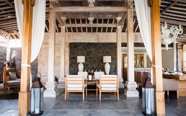 Luxury 12 Bedroom Villa With Private Pool, Bali Villa 2027