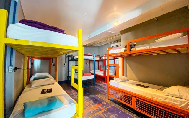 Tetris Container Hostel