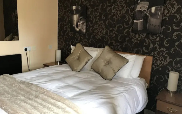 The Old Coach House Hotel