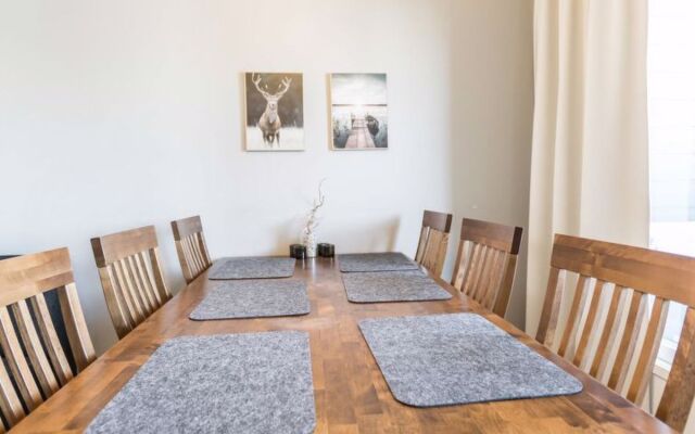 Skivillas 61 ukkohalla (b8)