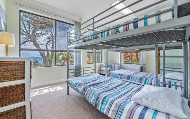King of North Bay - 103 Gold Coast Drive