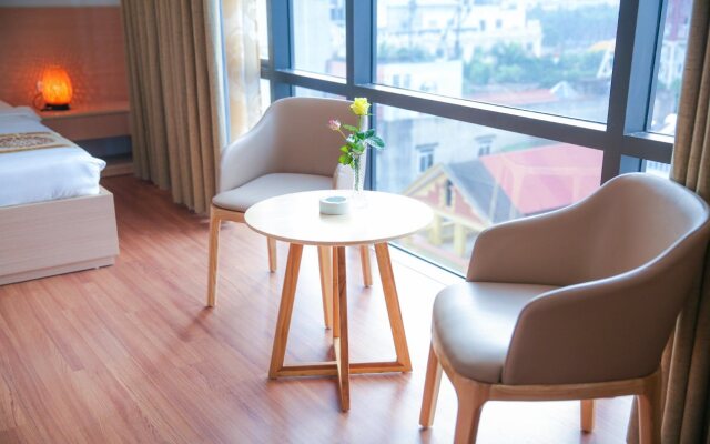 Long Anh Hotel