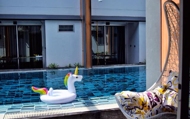 Z2 Boutique Hotel