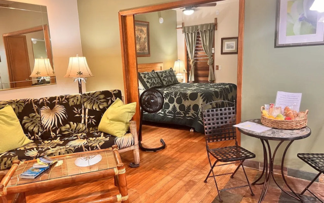 Papaya Suite