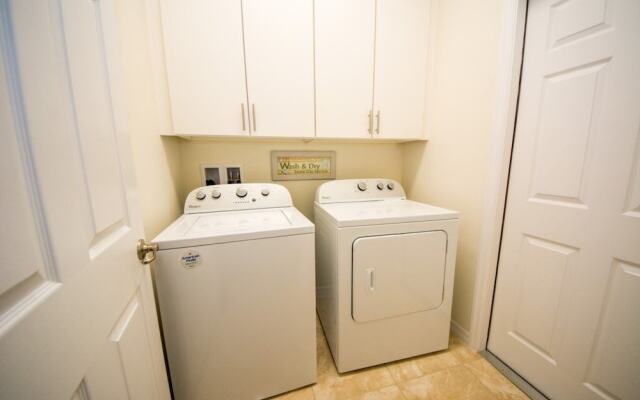 H2u - Apollo - St4043 5 Bedroom Home