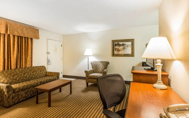 Quality Inn & Suites