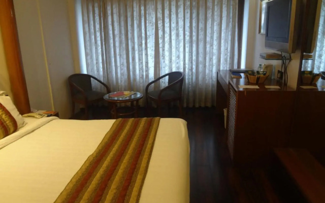 Hotel Midtown Pritam