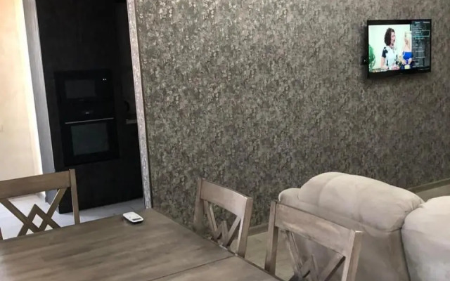 2 Bedroom 2 Bathromm Apartment on Rostom Street