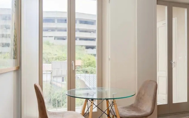 Liiiving in Porto - Trindade Deluxe Studio 2T