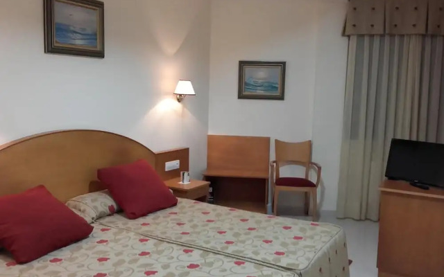 Hotel Cabo Festiñanza