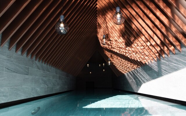 Amrai Suites