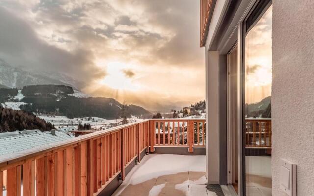 die Tauplitz Lodges - Bergblick Lodge B6 by AA Holiday Homes