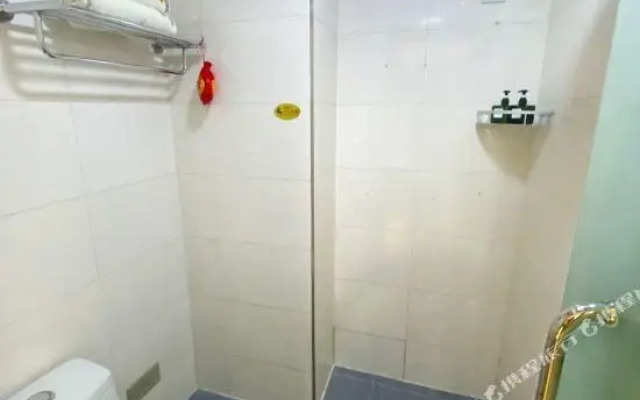 Longxiang Guanjing Hotel