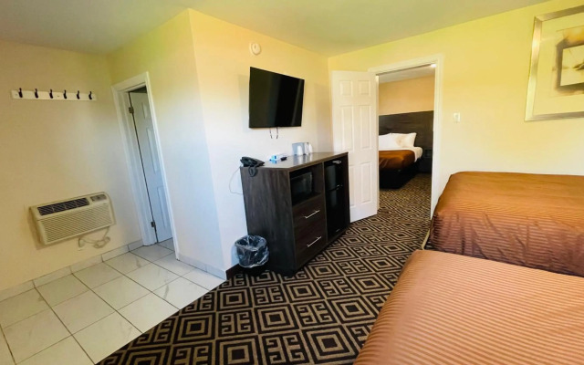 Falls Lodge and Suites