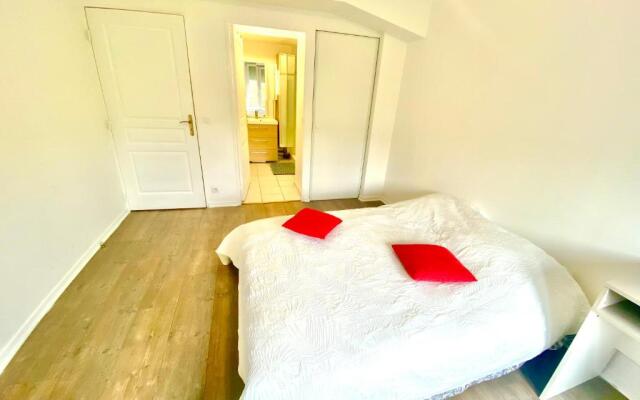 Grand appartement proche Roissy, Parc Astérix, Mer de sable