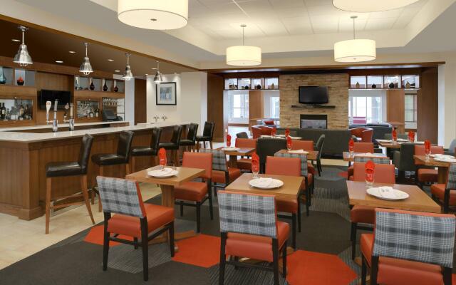 Four Points by Sheraton Cambridge Kitchener, Ontario