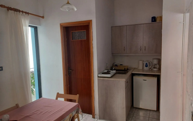 Argiro Studios And Apartments