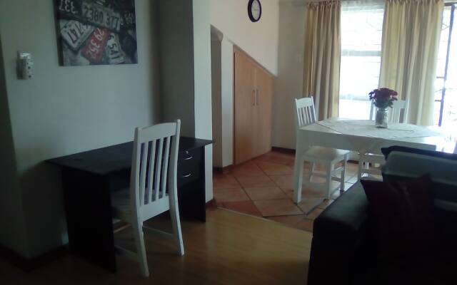 Elegant Upstairs Apartment