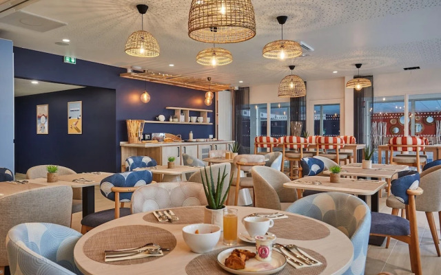 Apartment in Royan Near Sandy Beaches