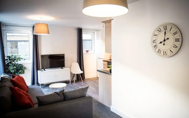City Centre Pad with Secure Parking