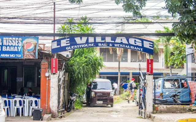 Le Village - Hostel