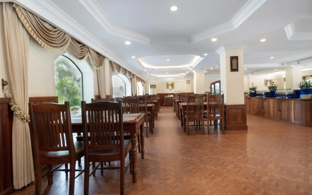 Monoreach Angkor Hotel
