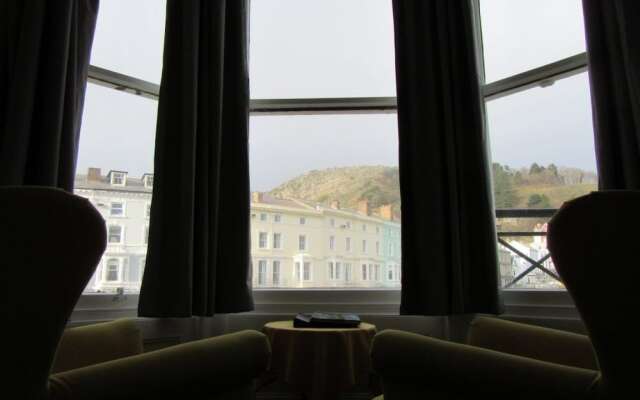 The Marlborough Hotel