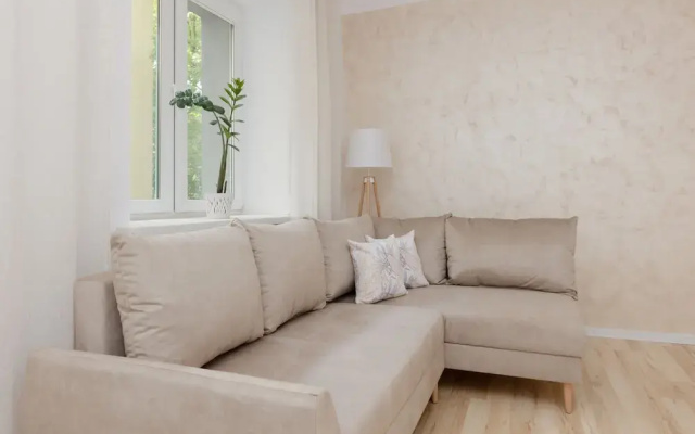 Bright Apartment Wola By Renters