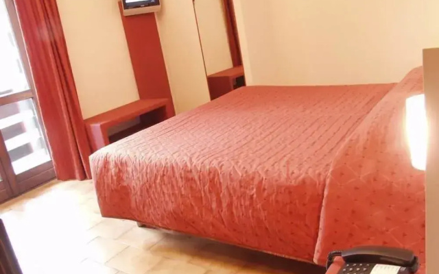 Euro Hotel