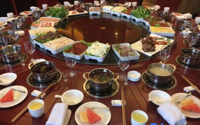 Emeishan Yue Garden Hotel