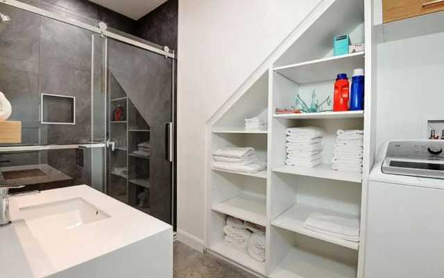 Blanc 28 - Les Chalets Alpins, Stoneham