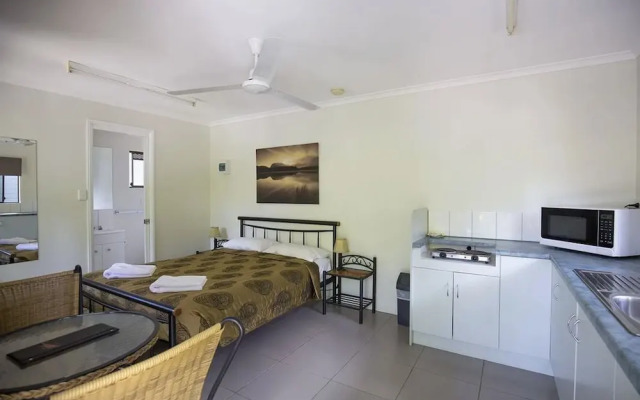 Tasman Holiday Parks-Cairns Cool Waters