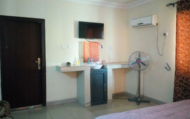 Abal Hall and Hotels