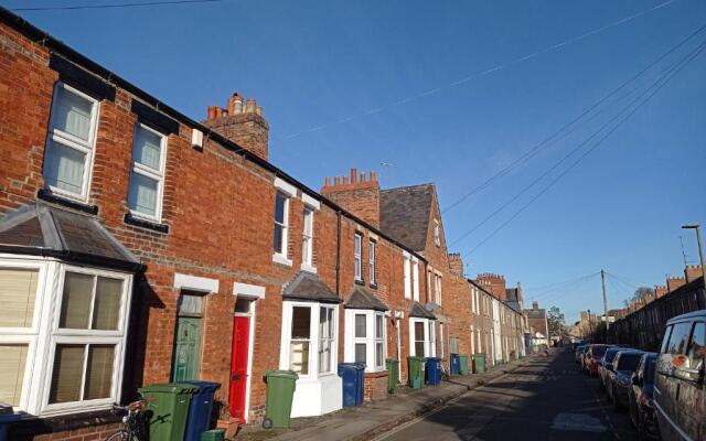 The Little Studio- Self contained one bed studio flat