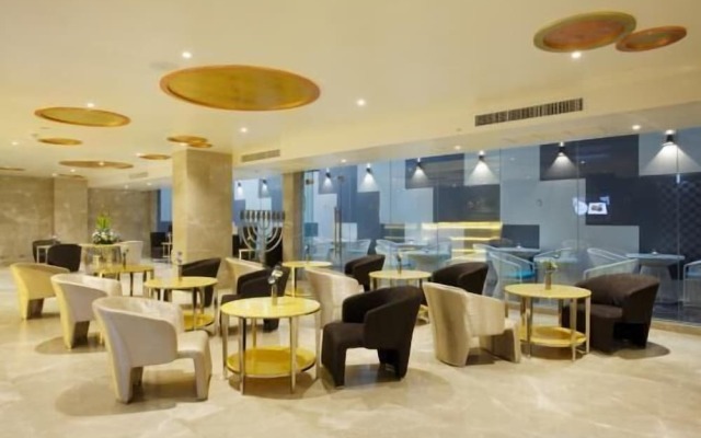 Modernized Condo Seaview Central Pattaya