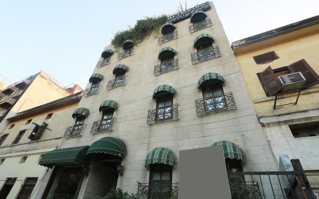 OYO 27928 Metropolis Guest House