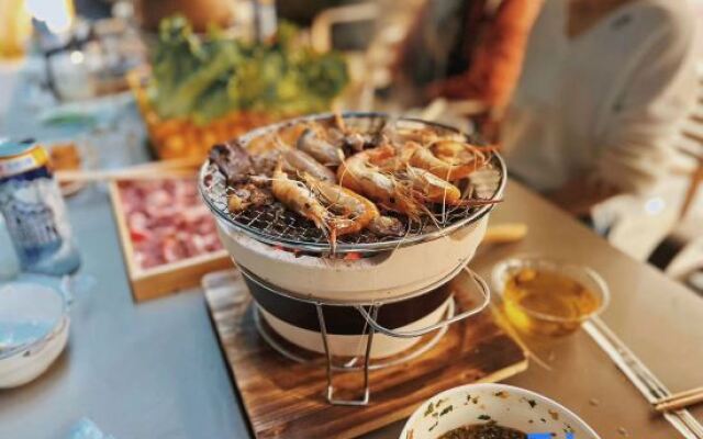 Yujian Hotel (Xishuangbanna Mengle Dafosi Branch)