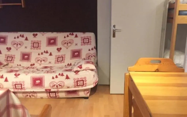 Appartement Risoul, 1 pièce, 8 personnes - FR-1-330-40