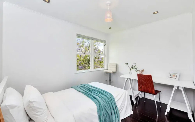 Bright Airy & Spacious 3 BR Home