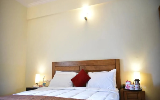 OYO 2724 Hotel PLA Residency