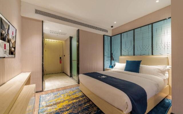 Echarm Hotel