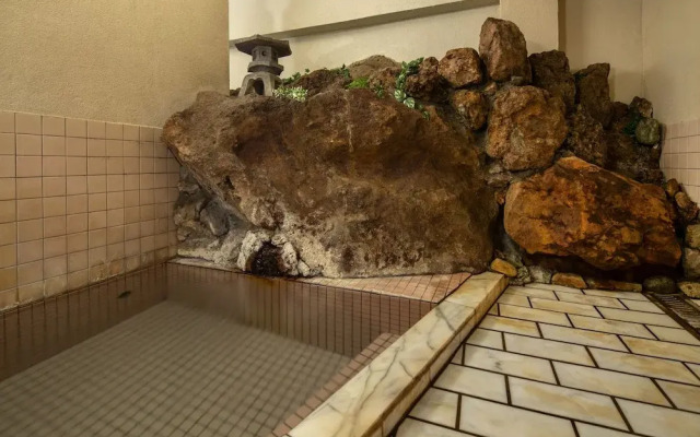 Shima Onsen Kotobukiya Ryokan