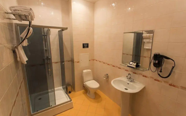 Отель Николь