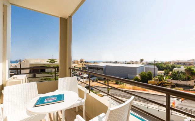 Eltina Hotel